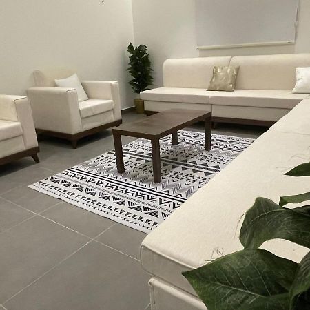Ladan Apartment Al Ula Buitenkant foto